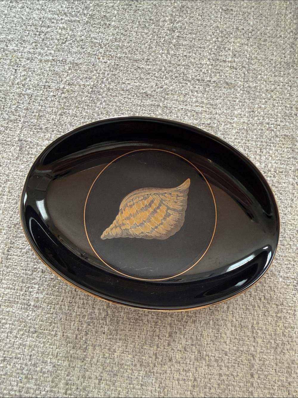 Gorgeous Vintage Yamaji Handpaintef Japan Black Trinket Dish Shell Motif 1980s